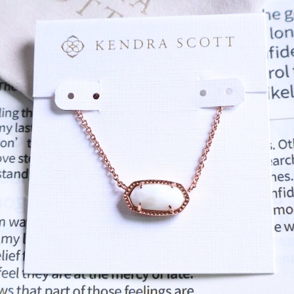 Kendra Scott Elisa Rose Gold Ivory Pearl Necklace - Picture 1 of 2
